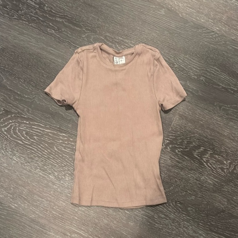 Devided basic tee
Women’s xxs